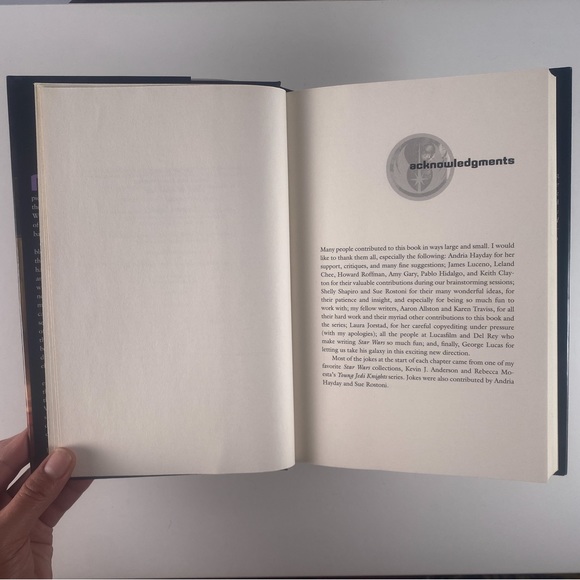 2/$50 - Star Wars - Legacy of the Force - Invincible by Troy Denning - Picture 10 of 14